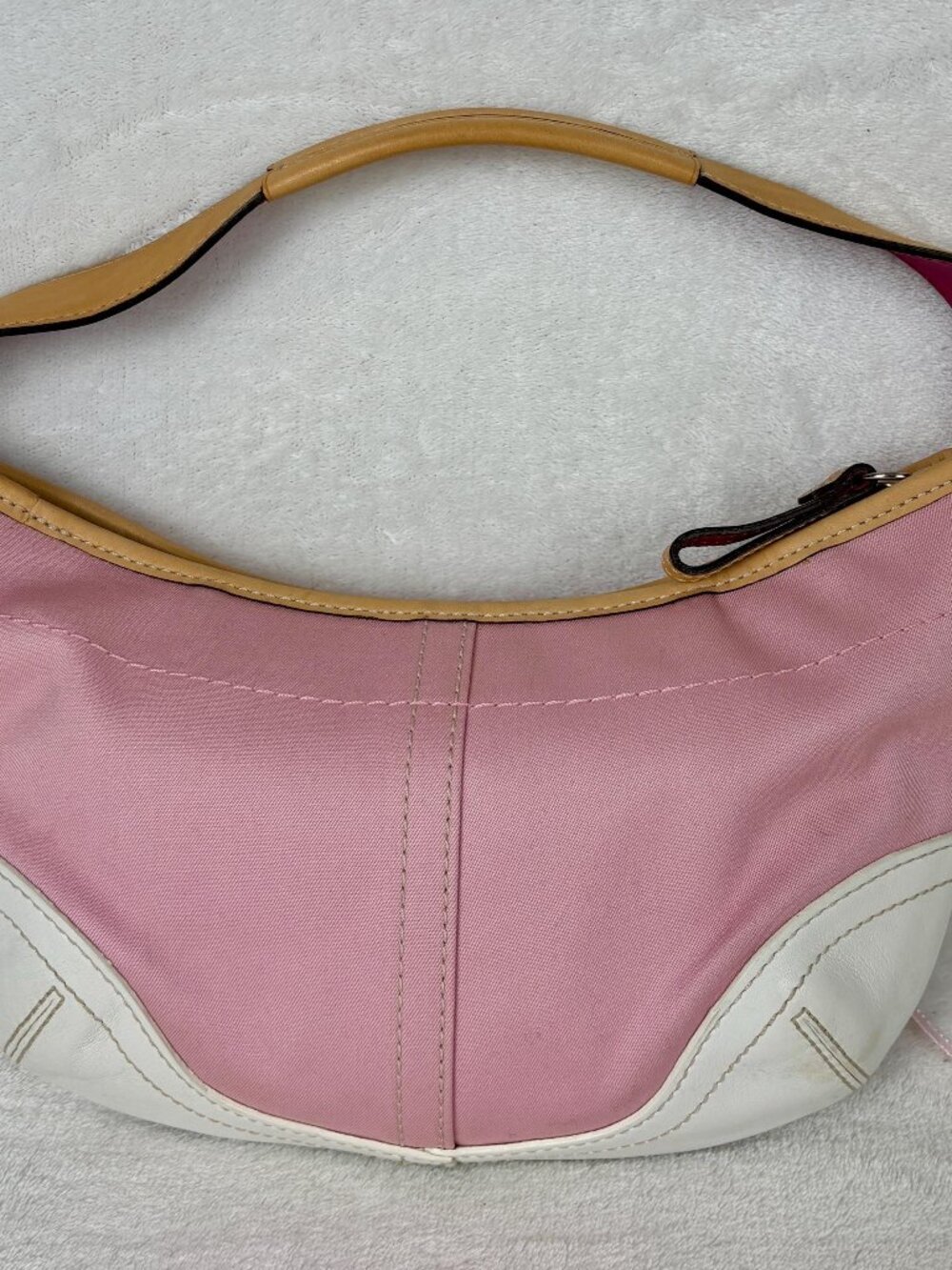 Vintage Y2K Coach Hampton/Soho Small Baby Pink Canvas Hobo - Picture 2 of 16